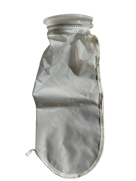 Poches filtrantes pour liquides industriels